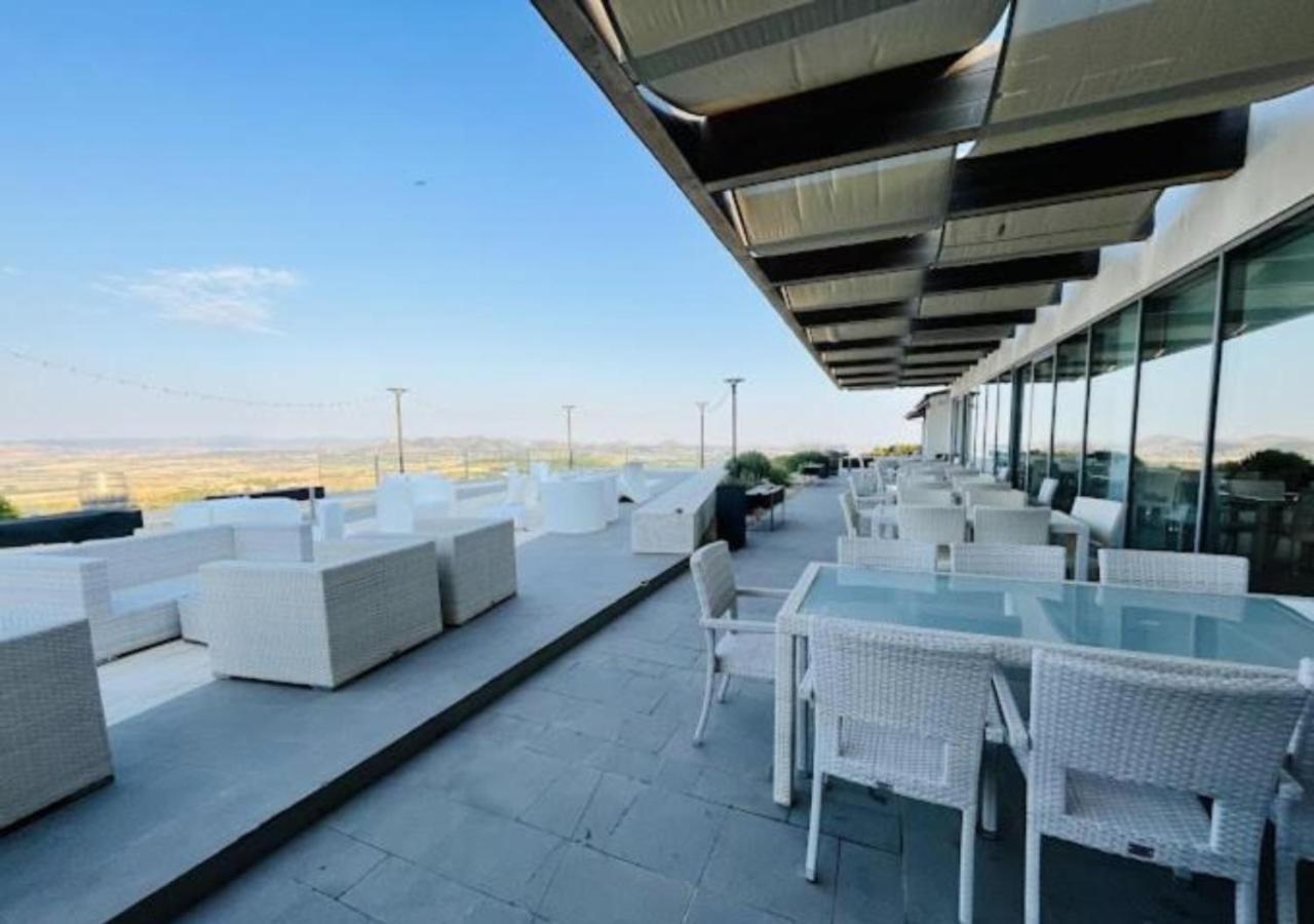 Loft Comodo Ed Elegante • Wi-Fi E Colazione Sanluri Exterior photo